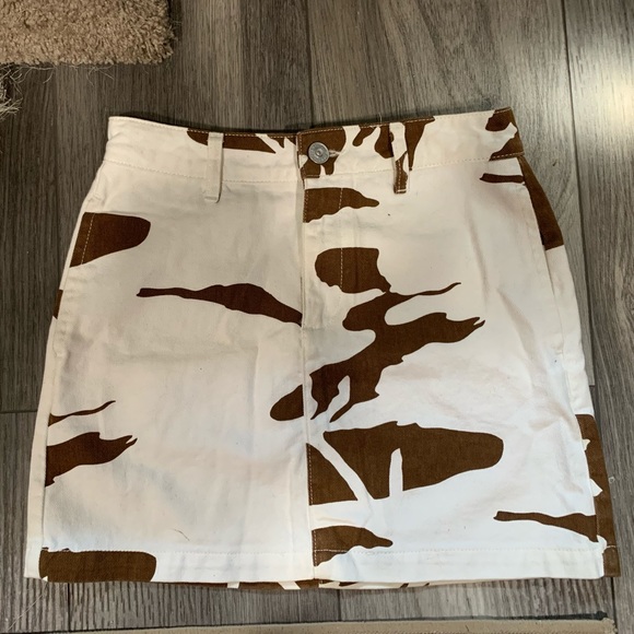 SOLD Urban Outfitters BDG Cow Print Mini Skirt - Picture 2 of 4